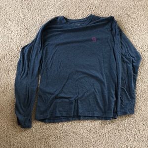 Mountain Hardware long sleeve tee